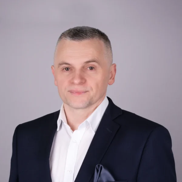 Artur Paździor Artur Paździor